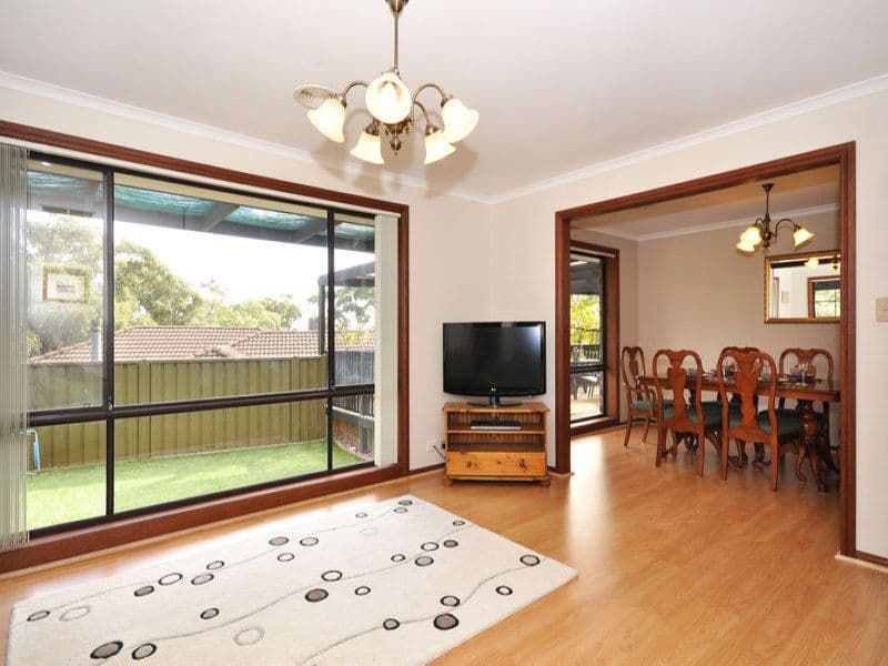 31 Outlook Drive, ABERFOYLE PARK SA 5159, Aberfoyle Park - Thumbnail 6