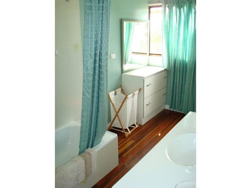 212 Red Cedar Drive, BUNYA MOUNTAINS QLD 4405, Bunya Mountains - Thumbnail 3
