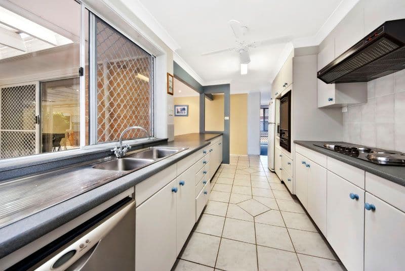 12 Lawson Place, BARDEN RIDGE NSW 2234, Barden Ridge - Thumbnail 7