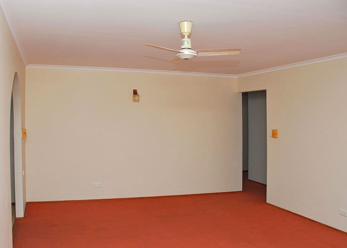 215 Boat Harbour Drive, PIALBA QLD 4655, Pialba - Thumbnail 7
