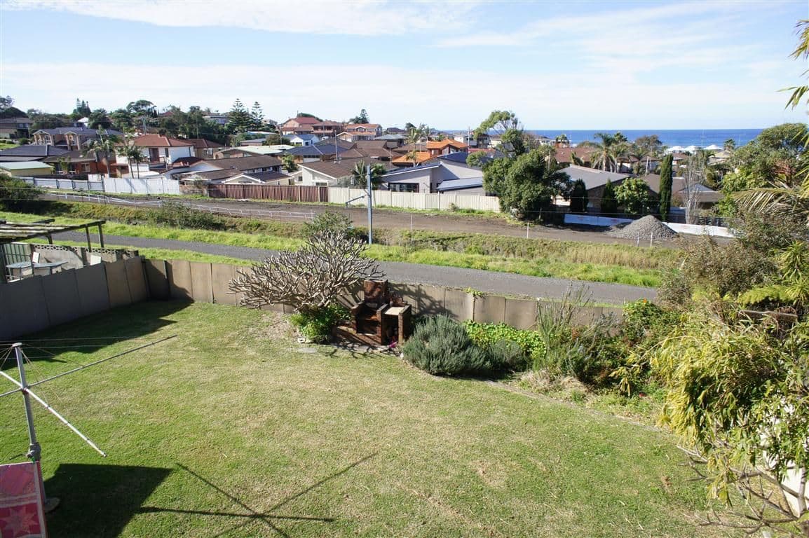 76 Oxley Avenue, KIAMA DOWNS NSW 2533, Kiama Downs - Thumbnail 2