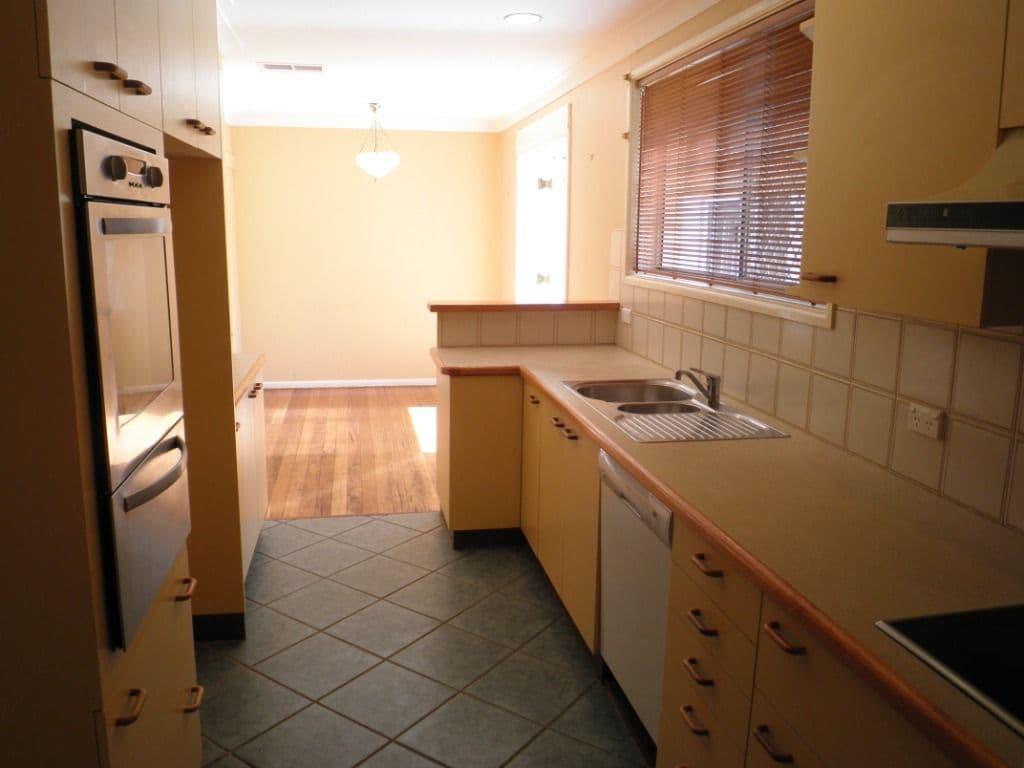 4 Gillies Street, CURTIN ACT 2605, Curtin - Thumbnail 3