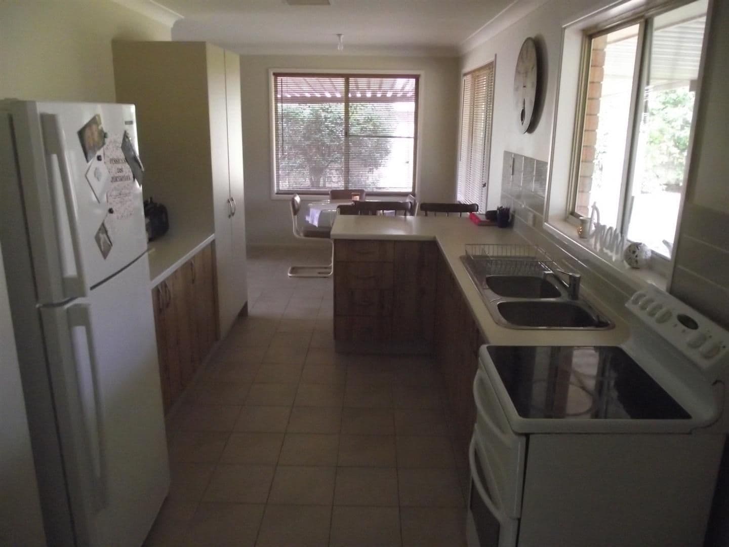 36 Middleton Street, PARKES NSW 2870, Parkes - Thumbnail 2