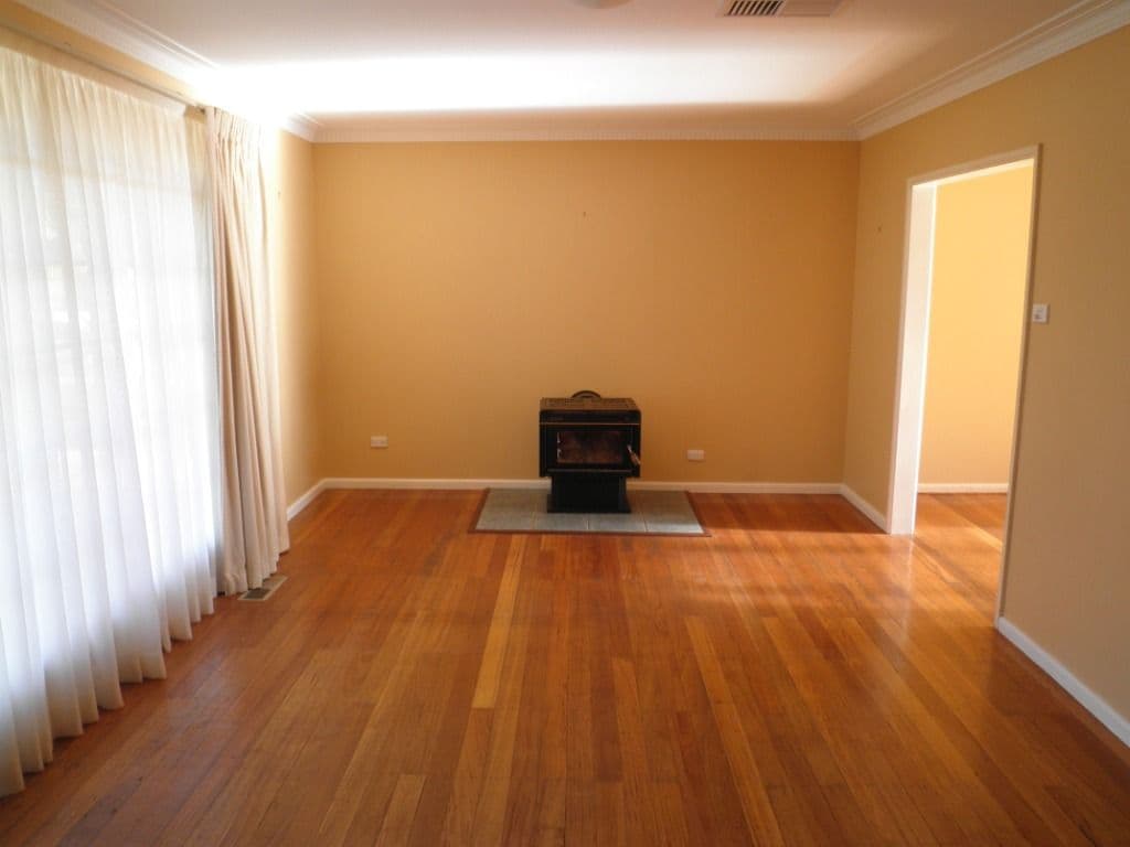 4 Gillies Street, CURTIN ACT 2605, Curtin - Thumbnail 2