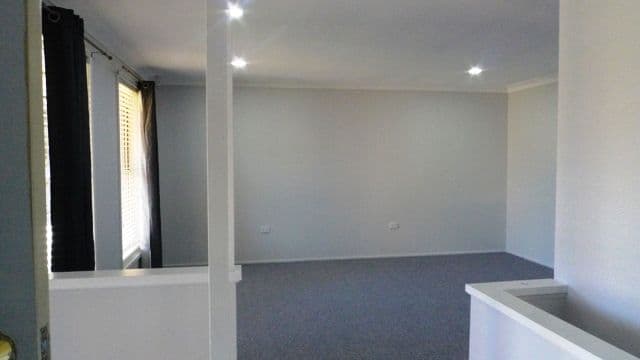 88 Gorokan Drive, LAKE HAVEN NSW 2263, Lake Haven - Thumbnail 2