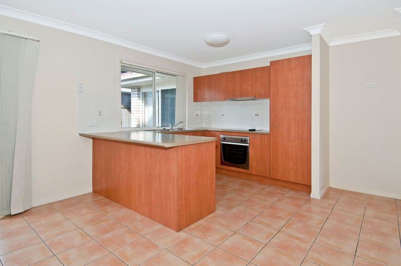 16 Rachel Drive, CRESTMEAD QLD 4132, Crestmead - Thumbnail 5