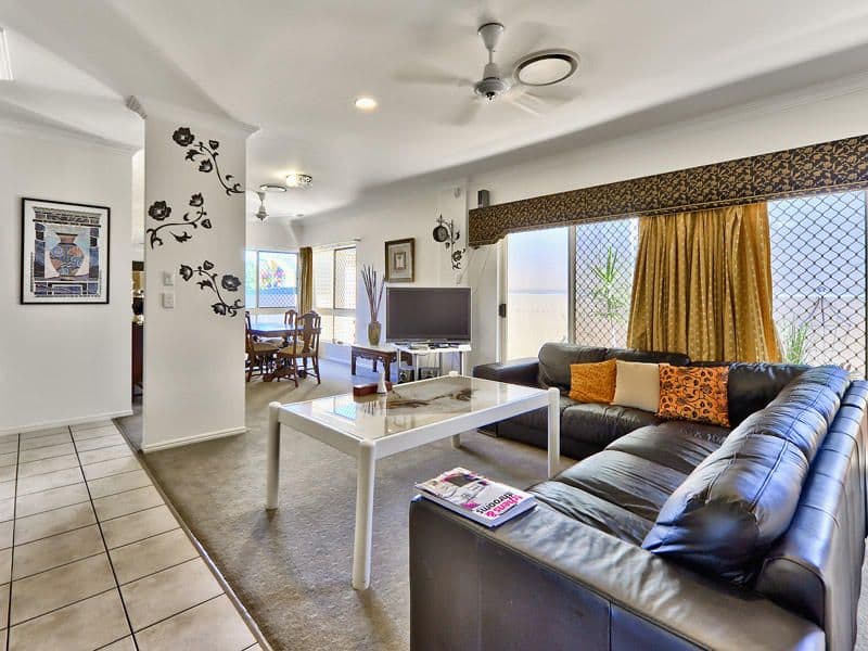 12 Fairview Place, BRIDGEMAN DOWNS QLD 4035, Bridgeman Downs - Thumbnail 8