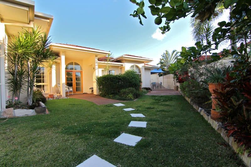 12 Fairview Place, BRIDGEMAN DOWNS QLD 4035, Bridgeman Downs - Thumbnail 3