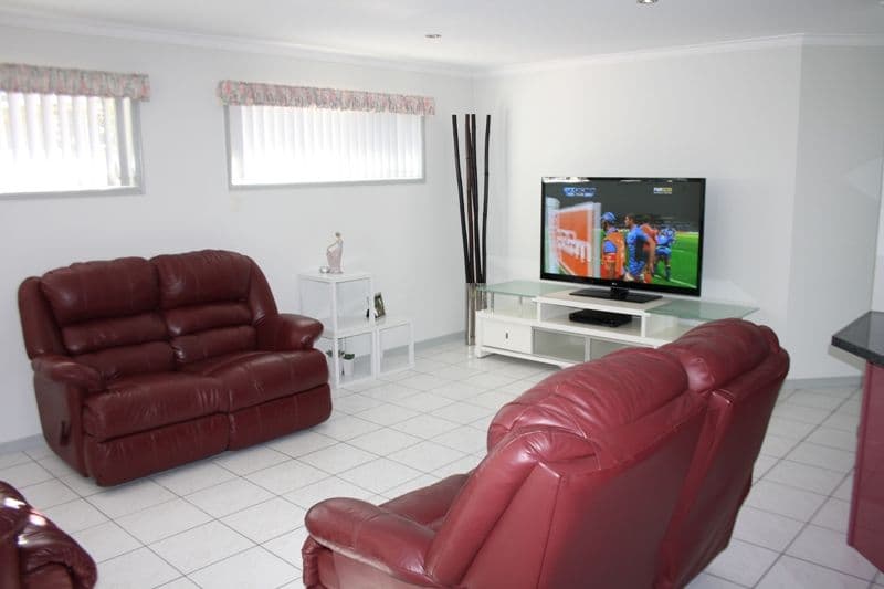 16 Sir Joseph Banks Drive, PELICAN WATERS QLD 4551, Pelican Waters - Thumbnail 6
