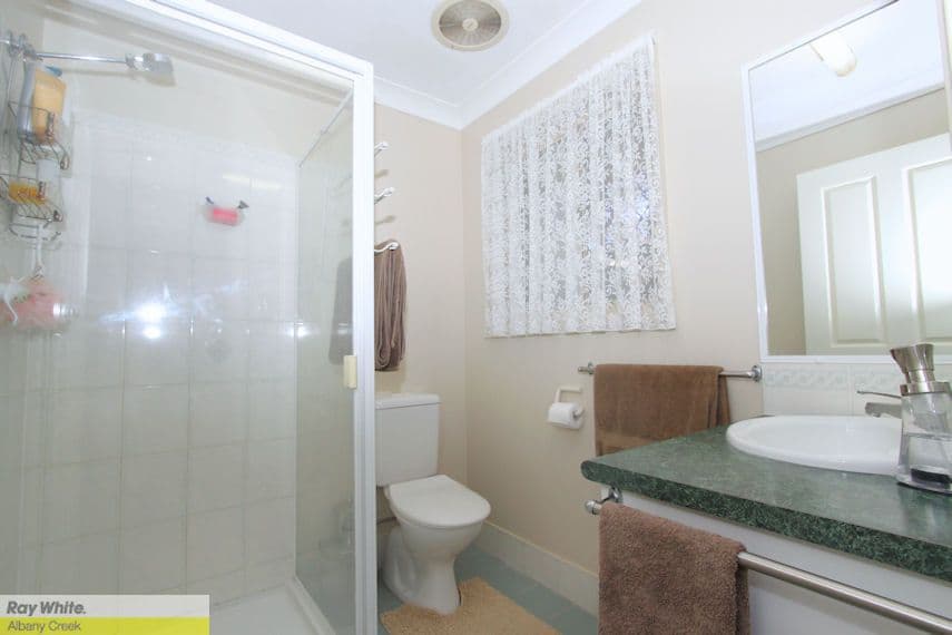 207 Lilley Road, CASHMERE QLD 4500, Cashmere - Thumbnail 7