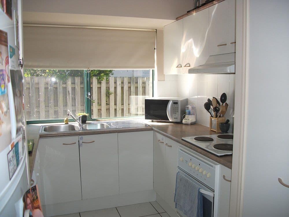 6 Buddy Holly Close, PARKWOOD QLD 4214, Parkwood - Thumbnail 5