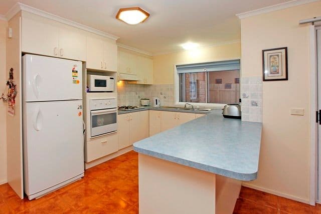 13 Ramleh Road, RESERVOIR VIC 3073, Reservoir - Thumbnail 3