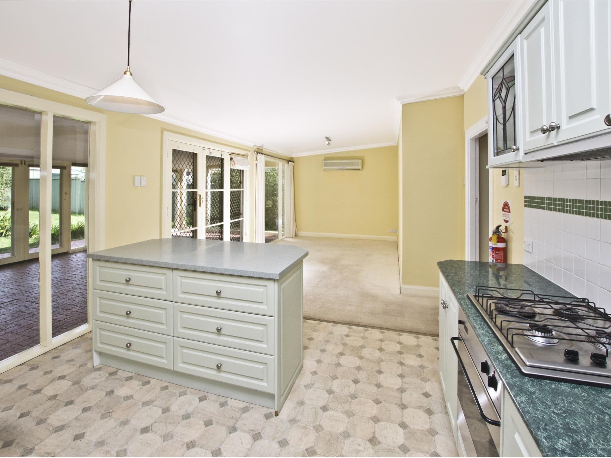 157 High Street, HEATHCOTE VIC 3523, Heathcote - Thumbnail 2