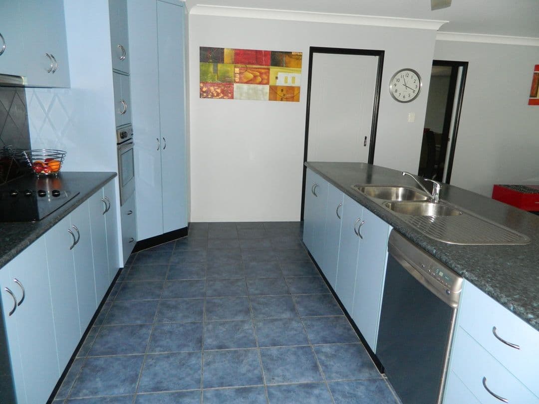 5 Kensington Court, GLENELLA QLD 4740, Glenella - Thumbnail 6