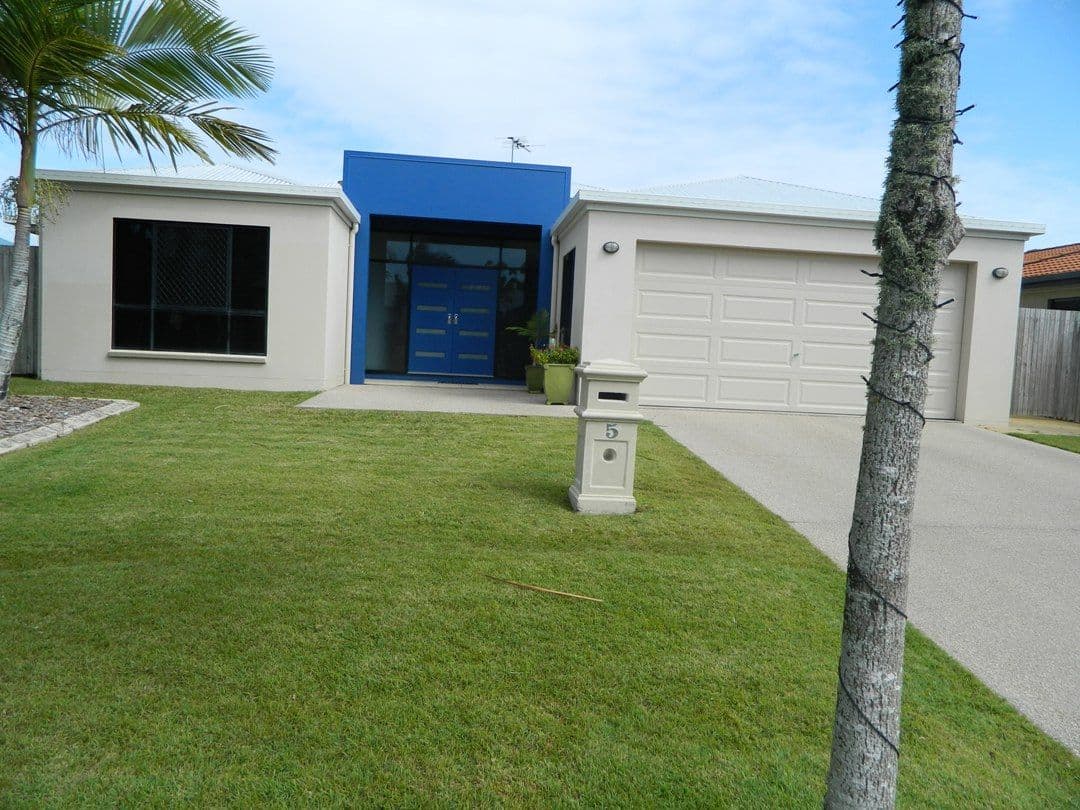 5 Kensington Court, GLENELLA QLD 4740, Glenella - Image 1