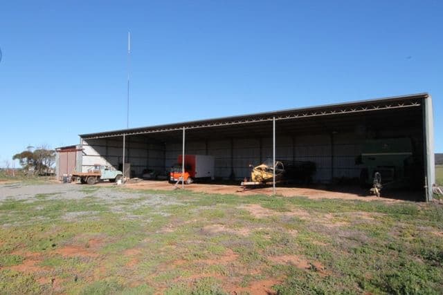 18 Sections Hundred of Minbrie, COWELL SA 5602, Cowell - Thumbnail 3