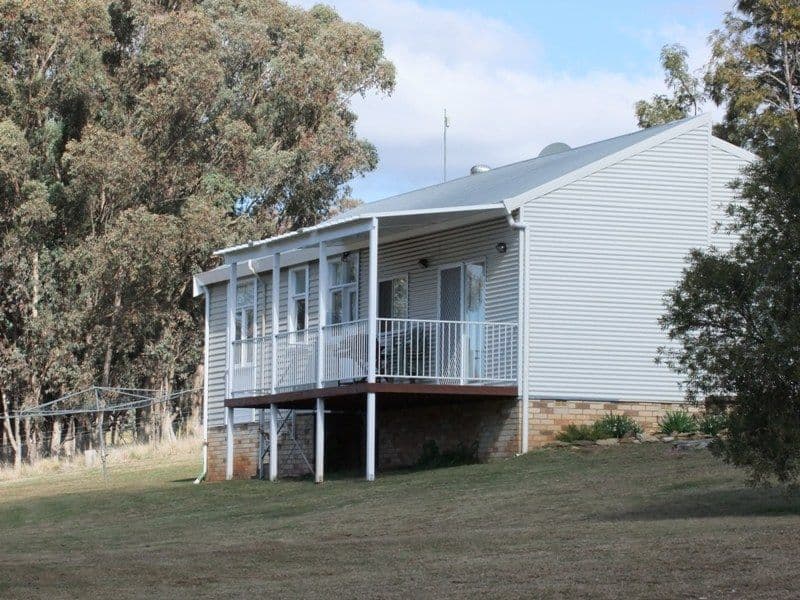 74 Falls Road, BATHURST NSW 2795, Bathurst - Thumbnail 4
