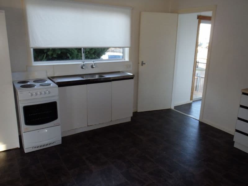 7 Cabot Street, BURNIE TAS 7320, Burnie - Thumbnail 2