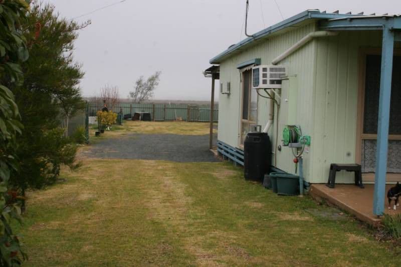 1926 Midland Highway, COROP VIC 3559, Corop - Thumbnail 3