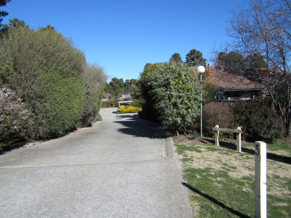 12/5 Lane Poole Place, YARRALUMLA ACT 2600, Yarralumla - Thumbnail 2