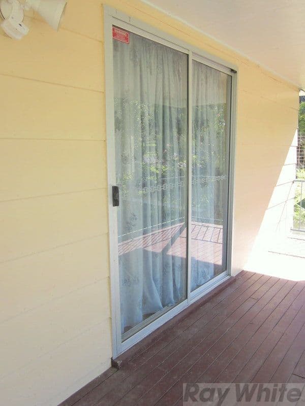 6 Andrew Street, BUNDAMBA QLD 4304, Bundamba - Thumbnail 2