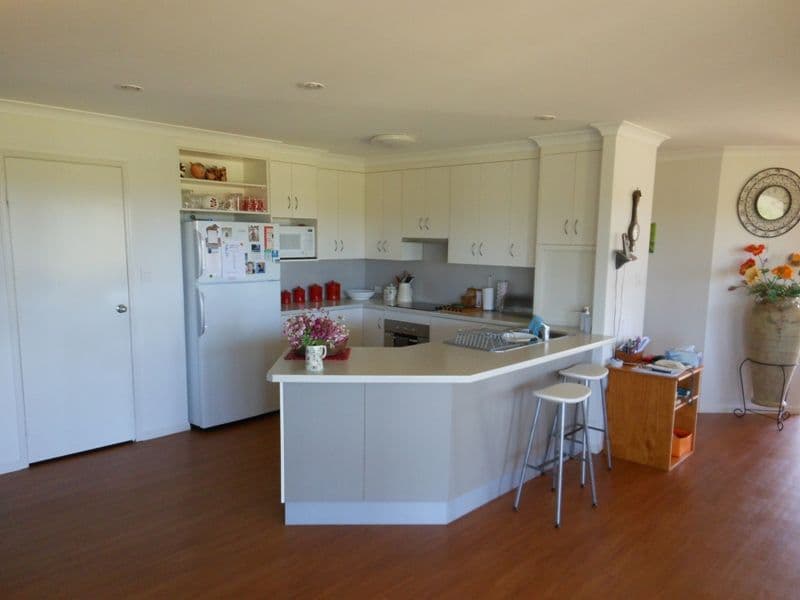 WALLAVILLE QLD 4671, Wallaville - Thumbnail 3