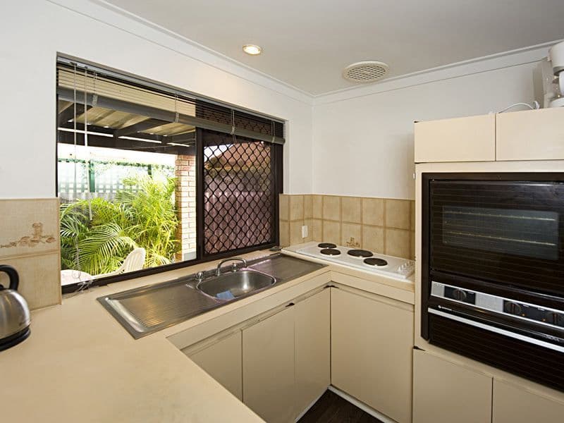 10 Chappel Street, DIANELLA WA 6059, Dianella - Thumbnail 7