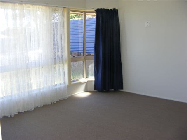 620 Greenwattle Street, NEWTOWN QLD 4350, Newtown - Thumbnail 3