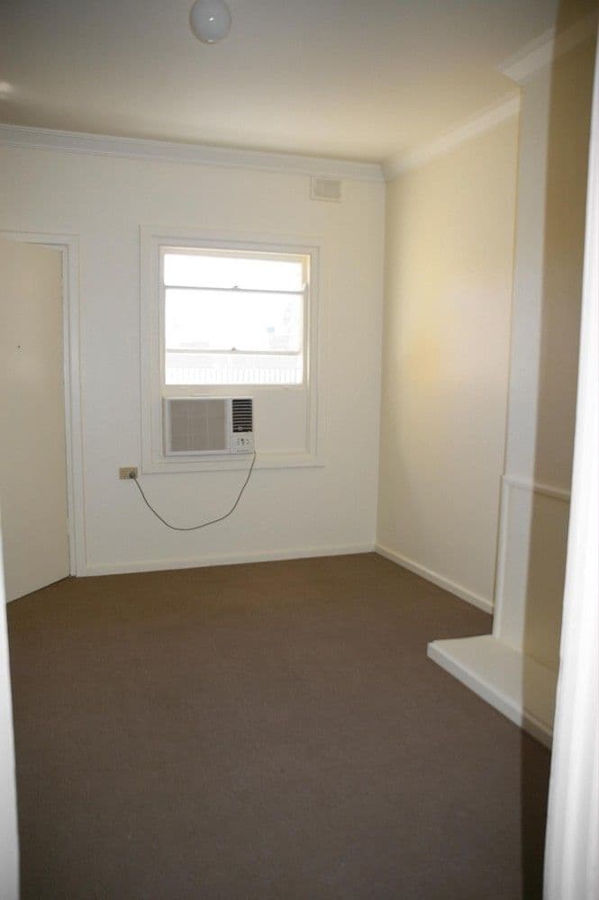 16 Ruston Street, RENMARK SA 5341, Renmark - Thumbnail 4