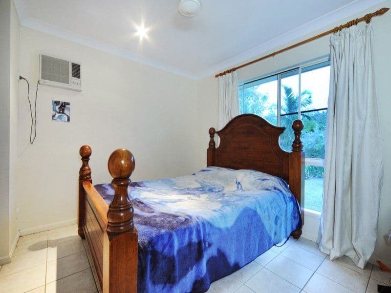44 Banksia Court, CANNONVALE QLD 4802, Cannonvale - Thumbnail 6
