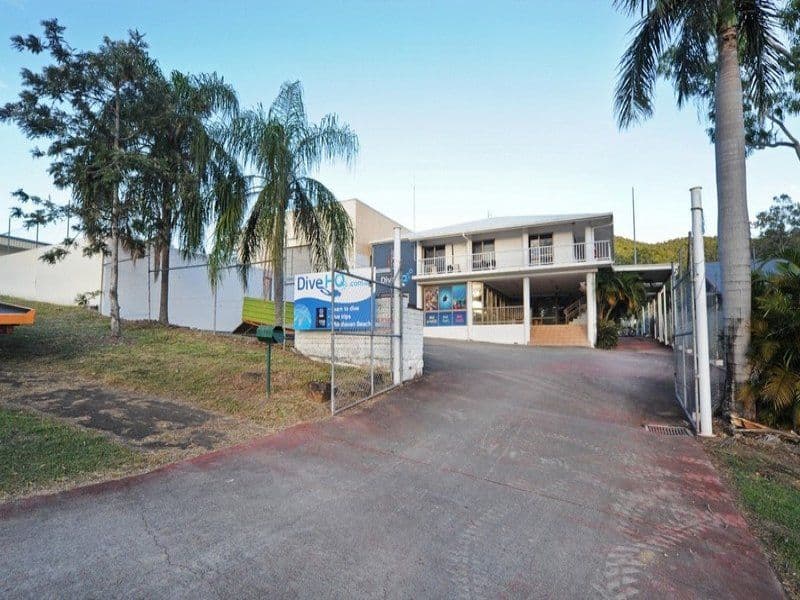 5 Commerce Close, CANNONVALE QLD 4802, Cannonvale - Image 1