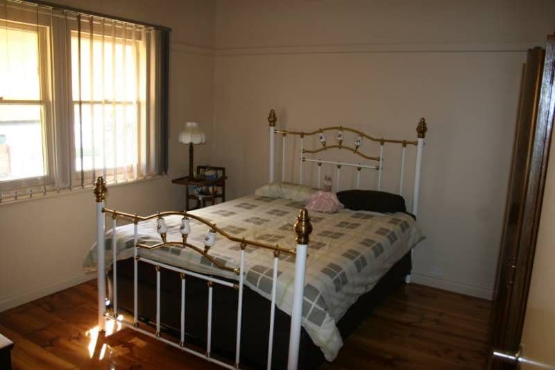 11 Edward Street, ROCHESTER VIC 3561, Rochester - Thumbnail 8