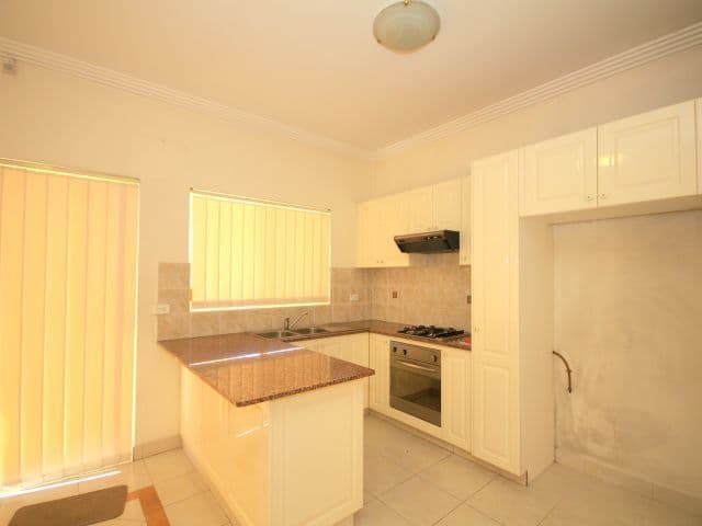 42 Wattle Street, PUNCHBOWL NSW 2196, Punchbowl - Thumbnail 3