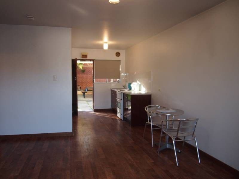 4/45 Kitchener Avenue, BURSWOOD WA 6100, Burswood - Image 1