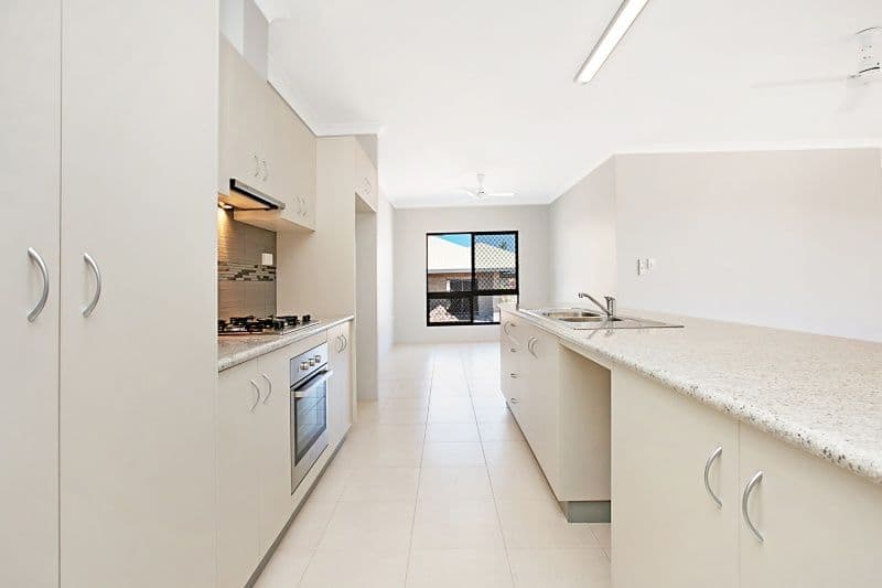 184 Flynn Circuit, BELLAMACK NT 0832, Bellamack - Thumbnail 3