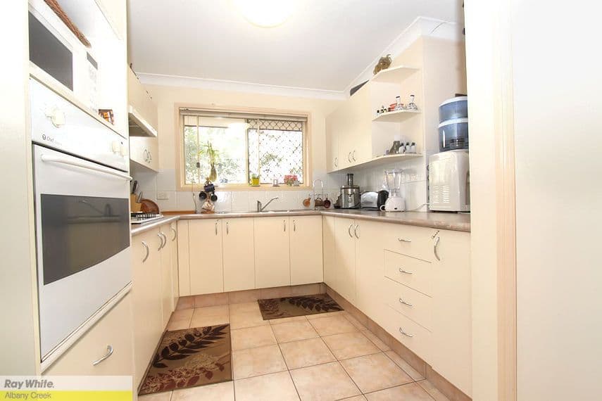 184 Trouts Road, STAFFORD HEIGHTS QLD 4053, Stafford Heights - Thumbnail 4