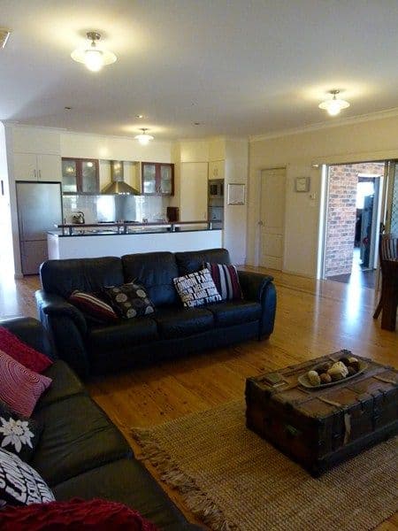 3 McMillan Place, FORBES NSW 2871, Forbes - Thumbnail 7