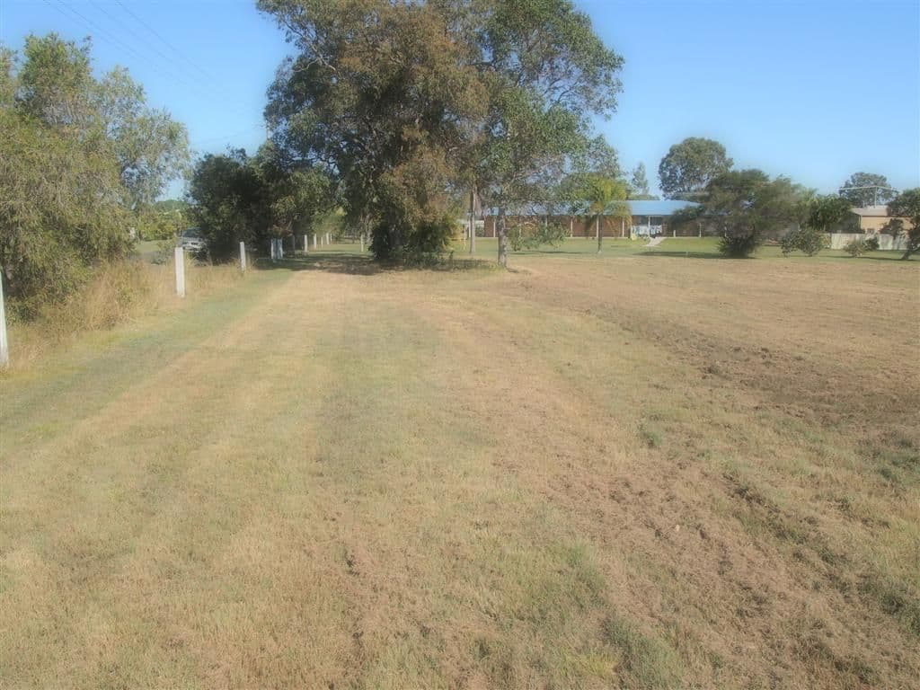 67 Oslove Drive, BOORAL QLD 4655, Booral - Thumbnail 5