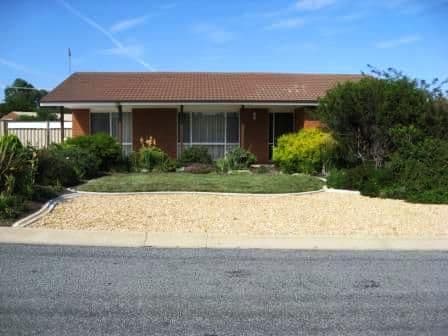 17 Emily Bulcock Crescent, GILMORE ACT 2905, Gilmore - Image 1