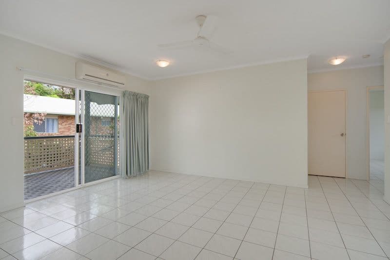 217 McCoombe Street, BUNGALOW QLD 4870, Bungalow - Thumbnail 7