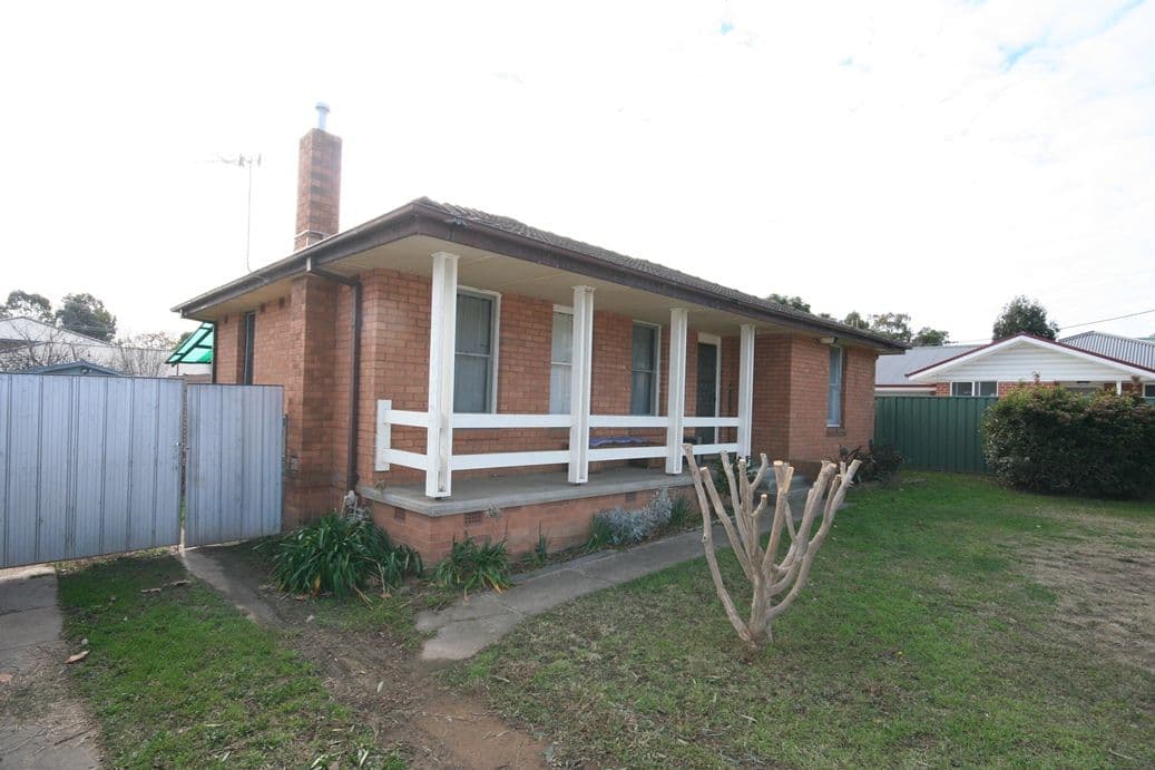 15 Bungendore Road, QUEANBEYAN NSW 2620, Queanbeyan - Thumbnail 4