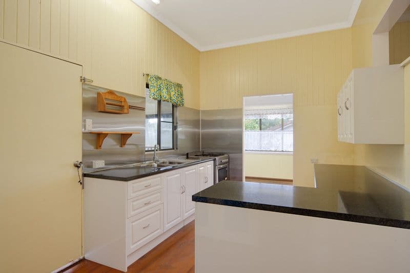 26 Winkworth Street, BUNGALOW QLD 4870, Bungalow - Thumbnail 6