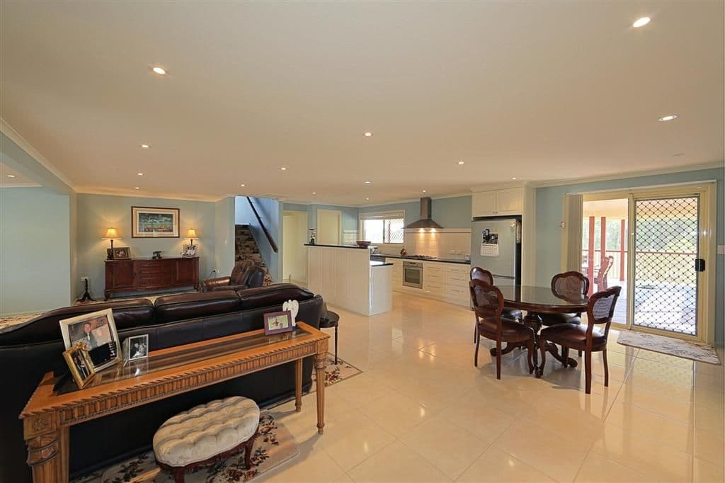 83 Gresswell Road, Macleod, Macleod - Thumbnail 4
