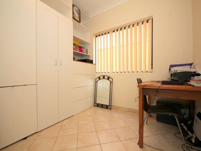 151 Hillcrest Avenue, GREENACRE NSW 2190, Greenacre - Thumbnail 8