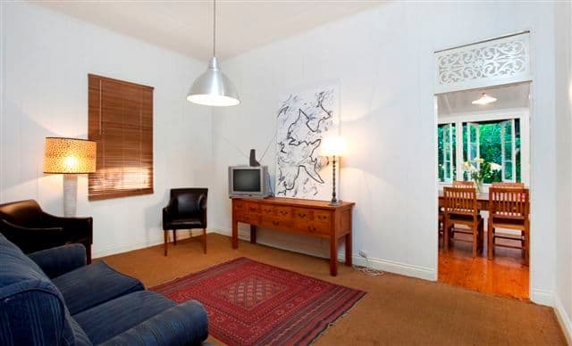 17 Quinton Street, KANGAROO POINT QLD 4169, Kangaroo Point - Thumbnail 2