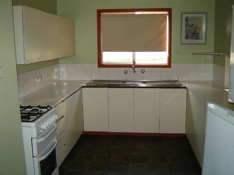 Lot 235, 6 McGowan Place, ENEABBA WA 6518, Eneabba - Thumbnail 2