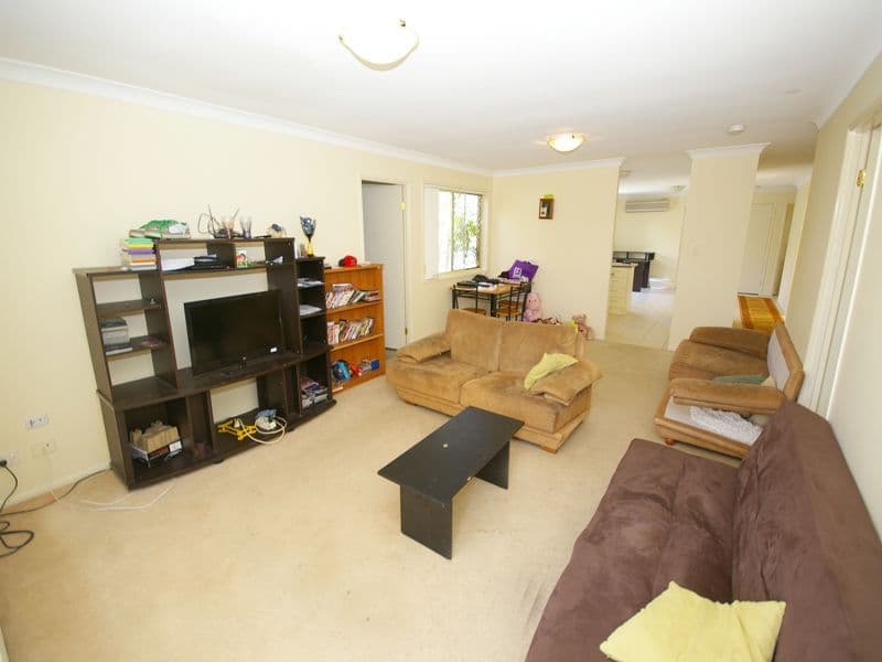 35 Goss Drive, COLLINGWOOD PARK QLD 4301, Collingwood Park - Thumbnail 2