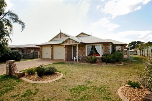 19 Gundry Court, KEARNEYS SPRING QLD 4350, Kearneys Spring - Image 1