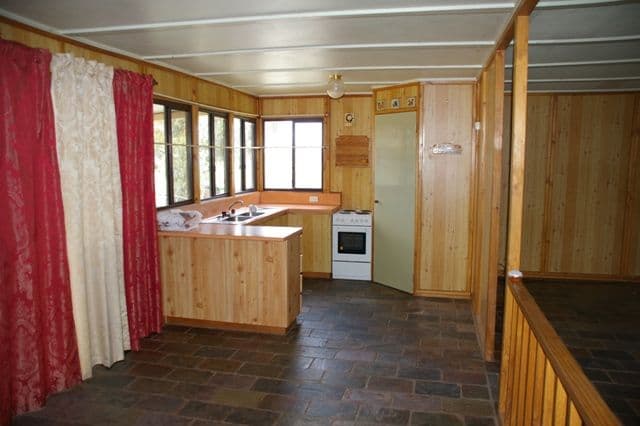 8 North Road, YORK WA 6302, York - Thumbnail 6