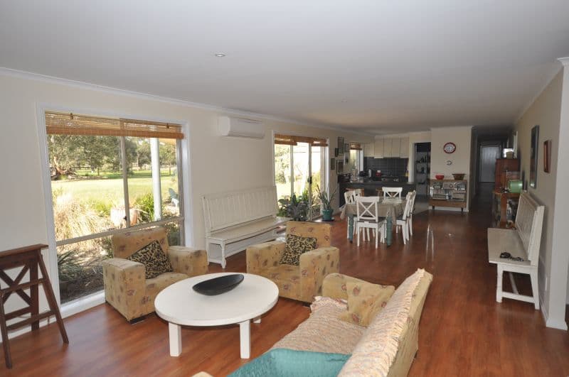 21 Tulla Drive, TEESDALE VIC 3328, Teesdale - Thumbnail 2